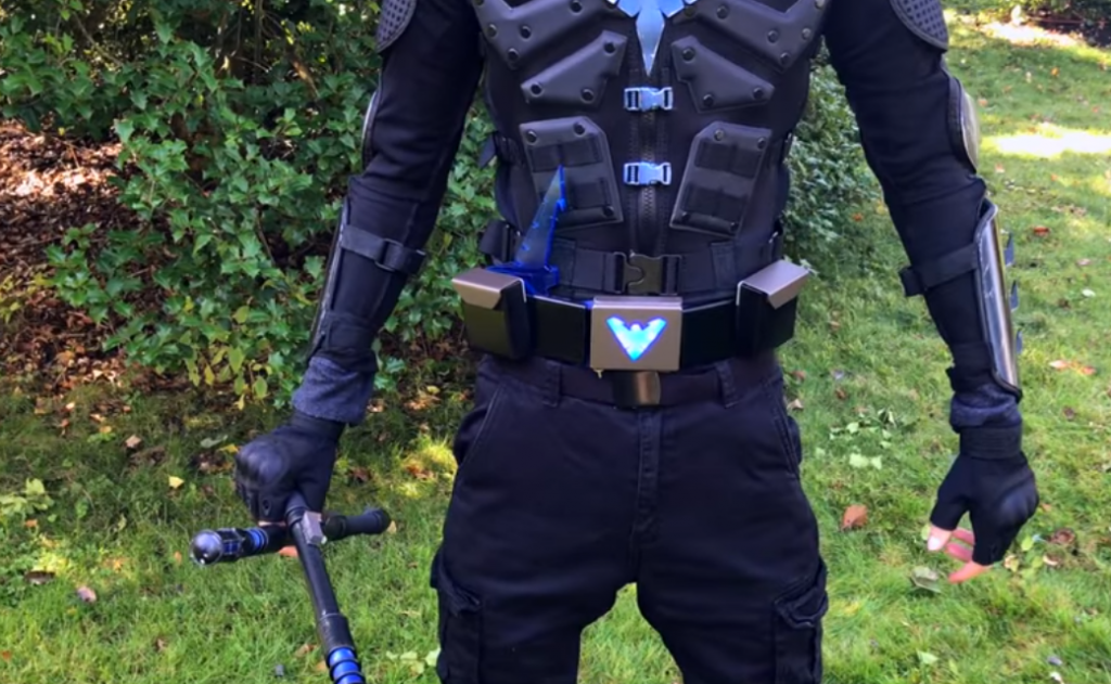 Nightwing cosplay costume
